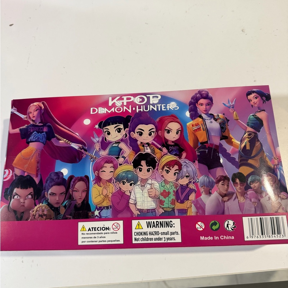 KPOP Demon Hunters Action Figure Set - Multicolor - Picture 2 of 2